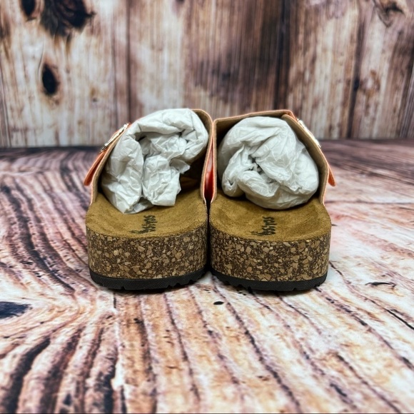 Ositos Bright Neon Orange Buckle Slide Sandals NIB Size 8 - Picture 4 of 13